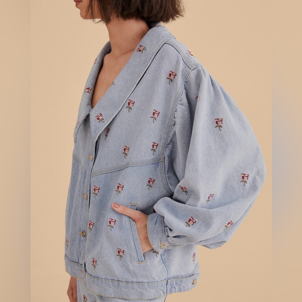 NWT! Farm Rio Rose Embroidered Denim Jacket
